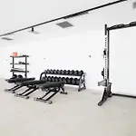 Just Urban Stays - Boutique Apartment With Parking And Gym